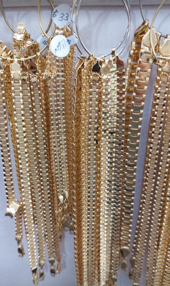Chapa de Oro y Materiales 